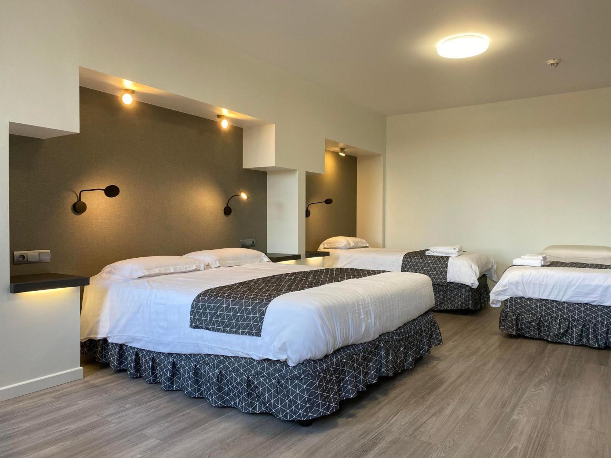 Hotel L'Aventure Morcenx Pokoj fotografie